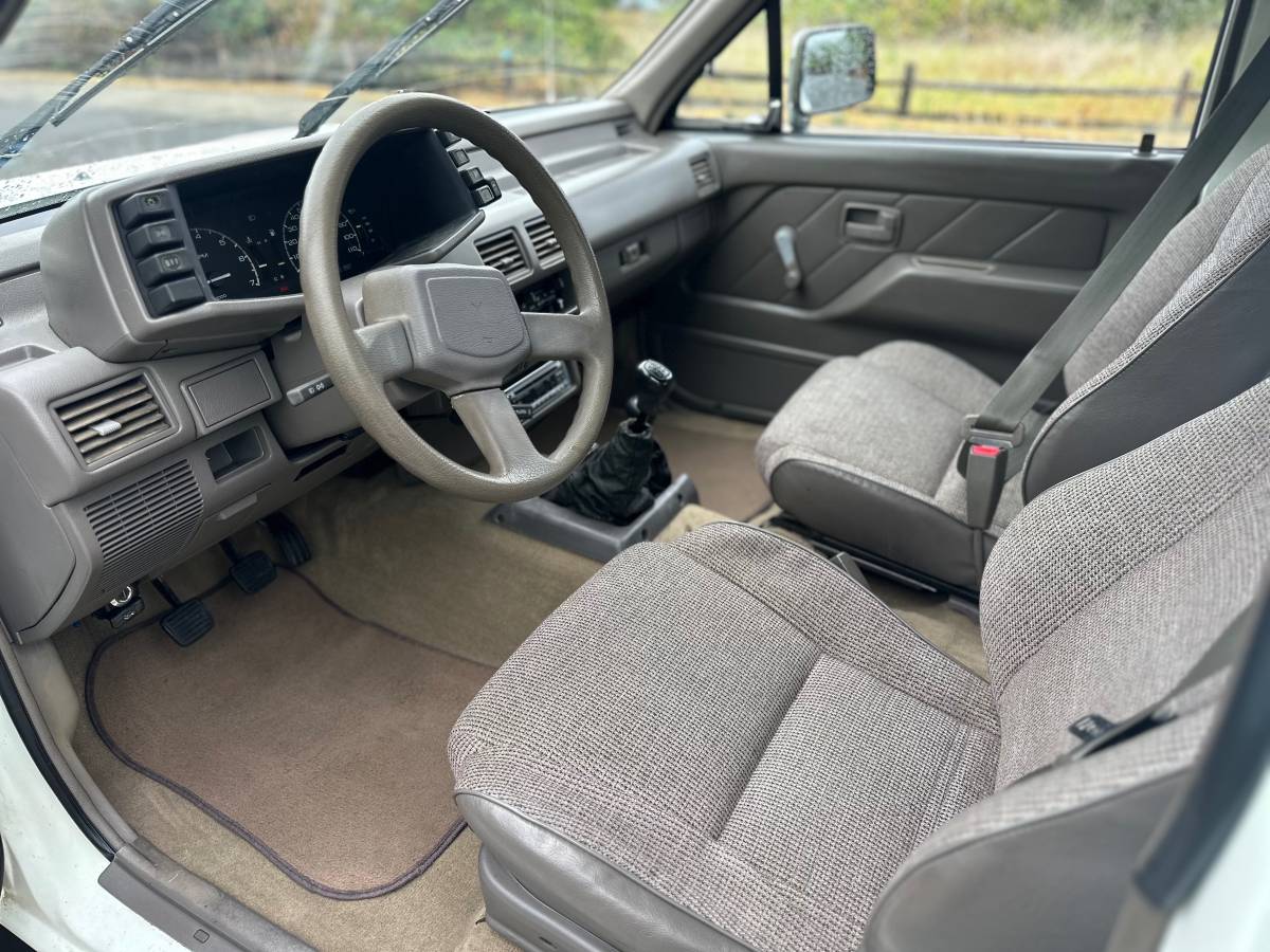 Isuzu-amigo-1990-9