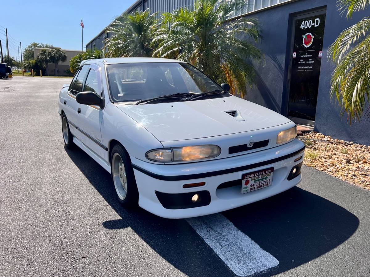 Isuzu-gemini-1991-white-1