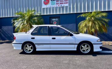 Isuzu-gemini-1991-white-12
