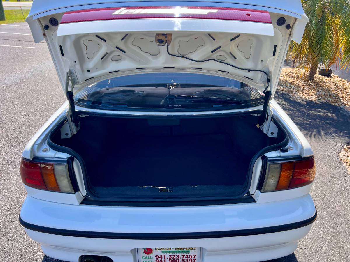 Isuzu-gemini-1991-white-19