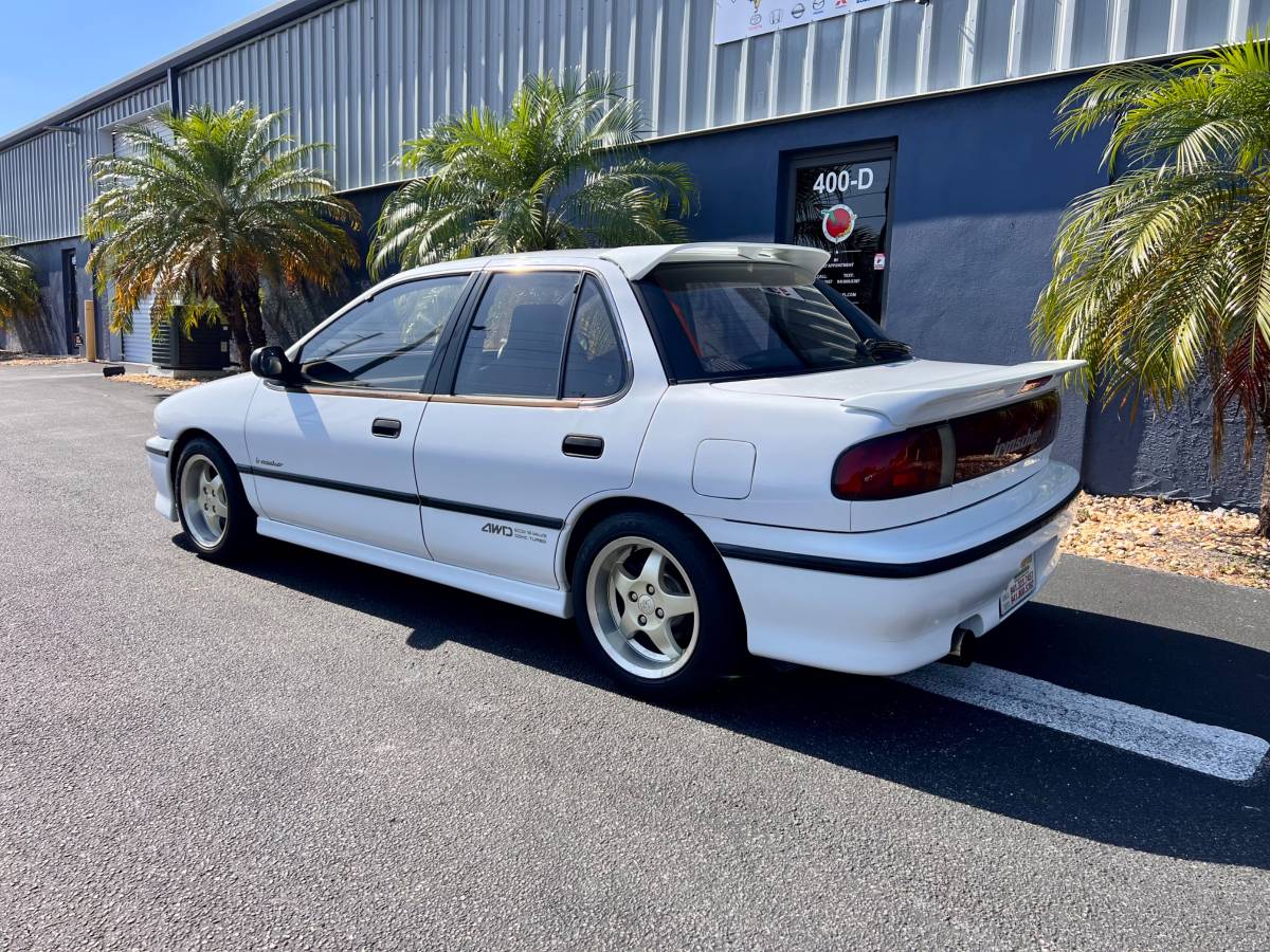 Isuzu-gemini-1991-white-7