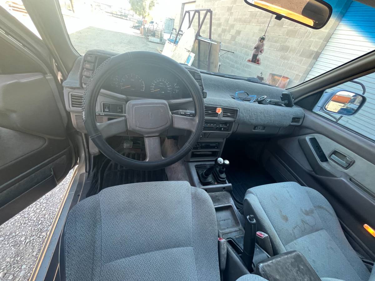 Isuzu-rodeo-1994-silver-4