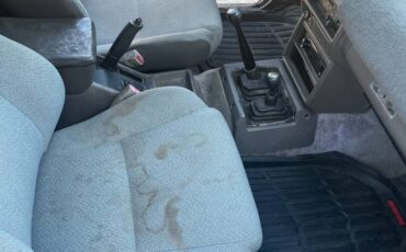Isuzu-rodeo-1994-silver-6
