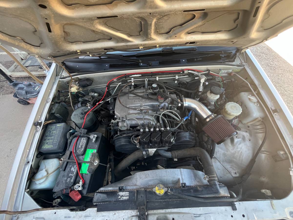 Isuzu-rodeo-1994-silver-8