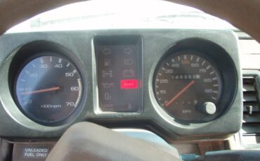 Isuzu-trooper-1988-5