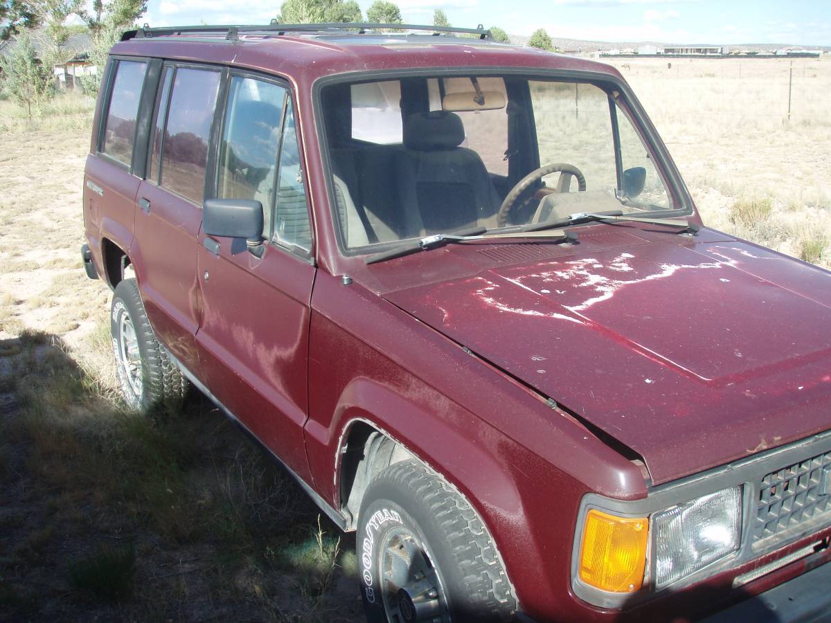 Isuzu-trooper-1988-7