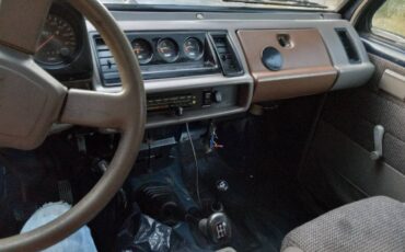 Isuzu-trooper-1989-4
