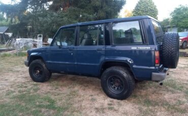Isuzu-trooper-1989