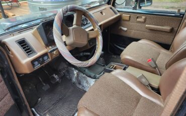 Isuzu-trooper-1991-custom-2