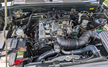 Isuzu-trooper-1992-18