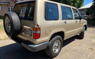 Isuzu-trooper-1992-2