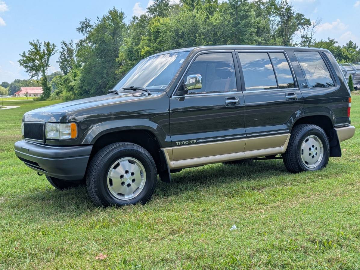Isuzu-trooper-1992-3