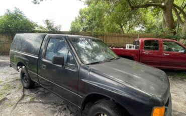 Isuzu-truck-1990-black-18