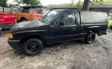 Isuzu-truck-1990-black-5