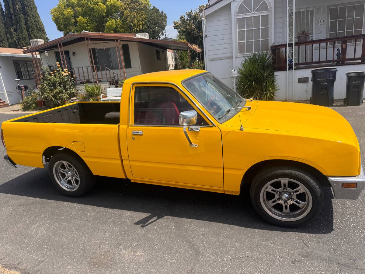 Isuzu-truck-diesel-1981-7