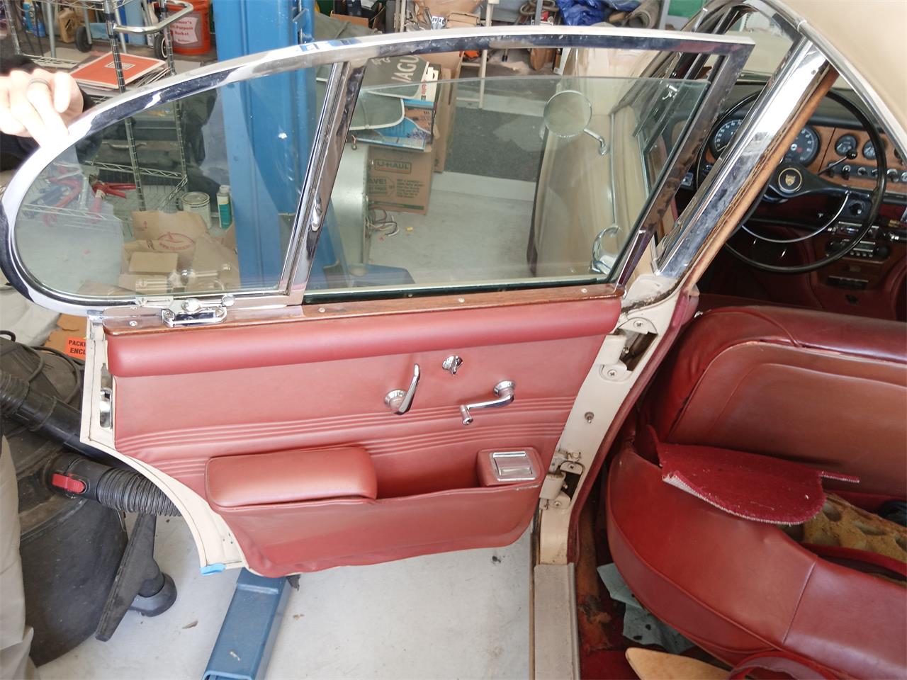 Jaguar-420-1967-Brown-Maroon-24