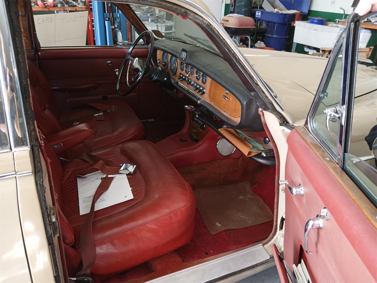 Jaguar-420-1967-Brown-Maroon-33