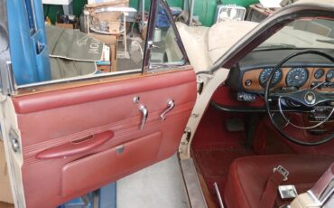 Jaguar-420-1967-Brown-Maroon-39