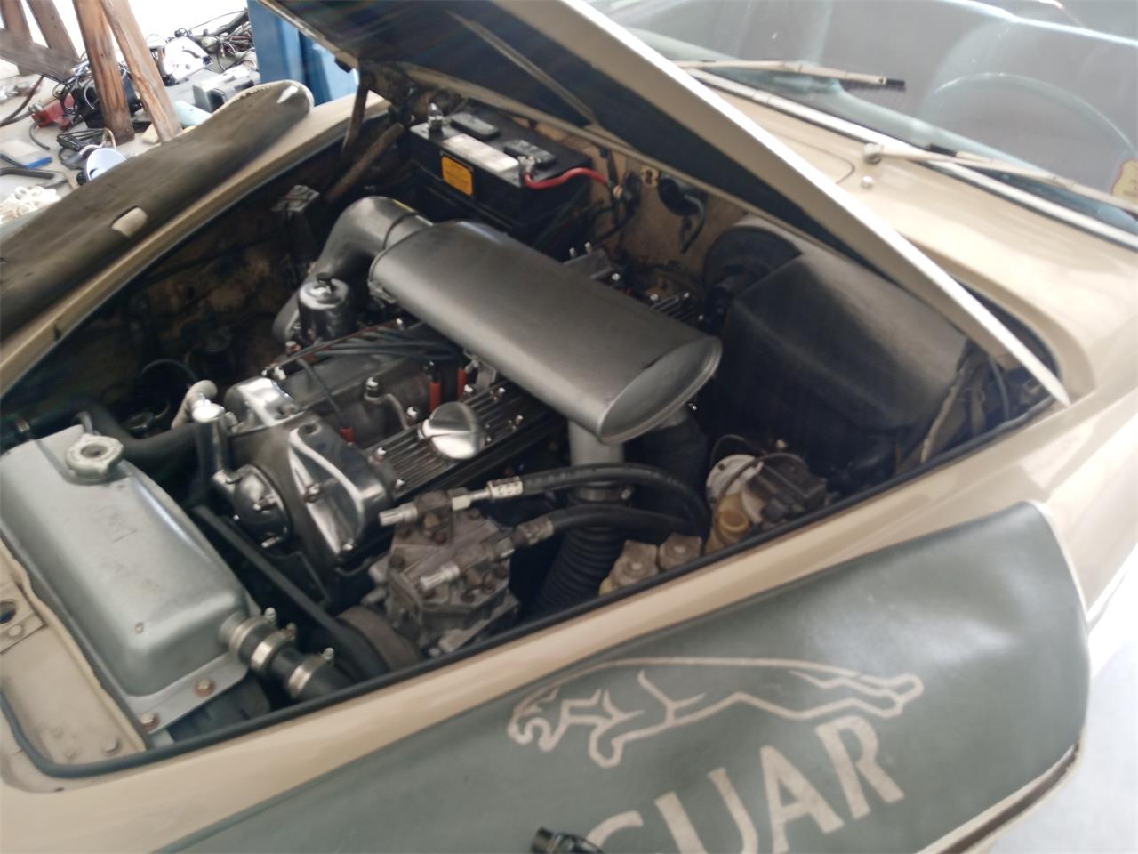 Jaguar-420-1967-Brown-Maroon-41