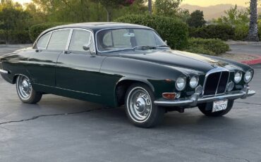 Jaguar-420g-1969-green-1