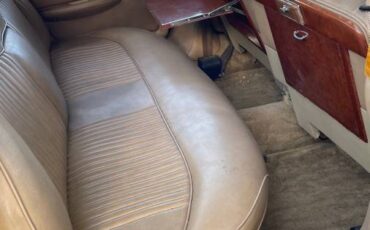 Jaguar-420g-1969-green-13