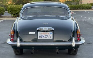 Jaguar-420g-1969-green-3
