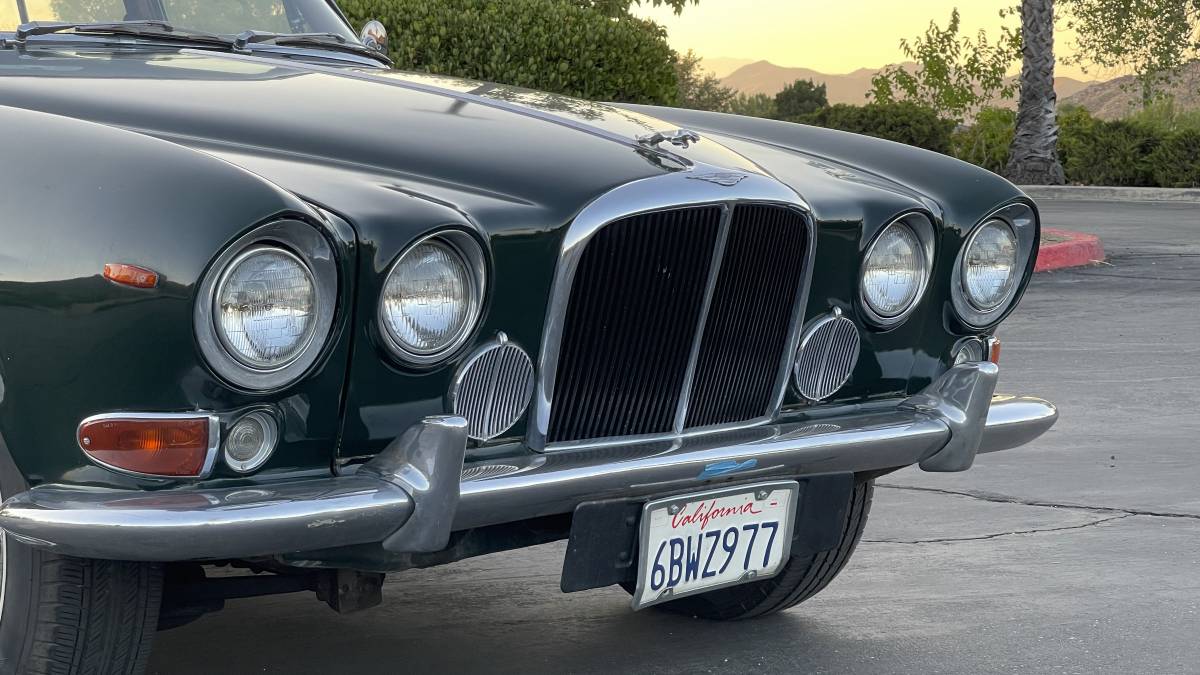 Jaguar-420g-1969-green-9