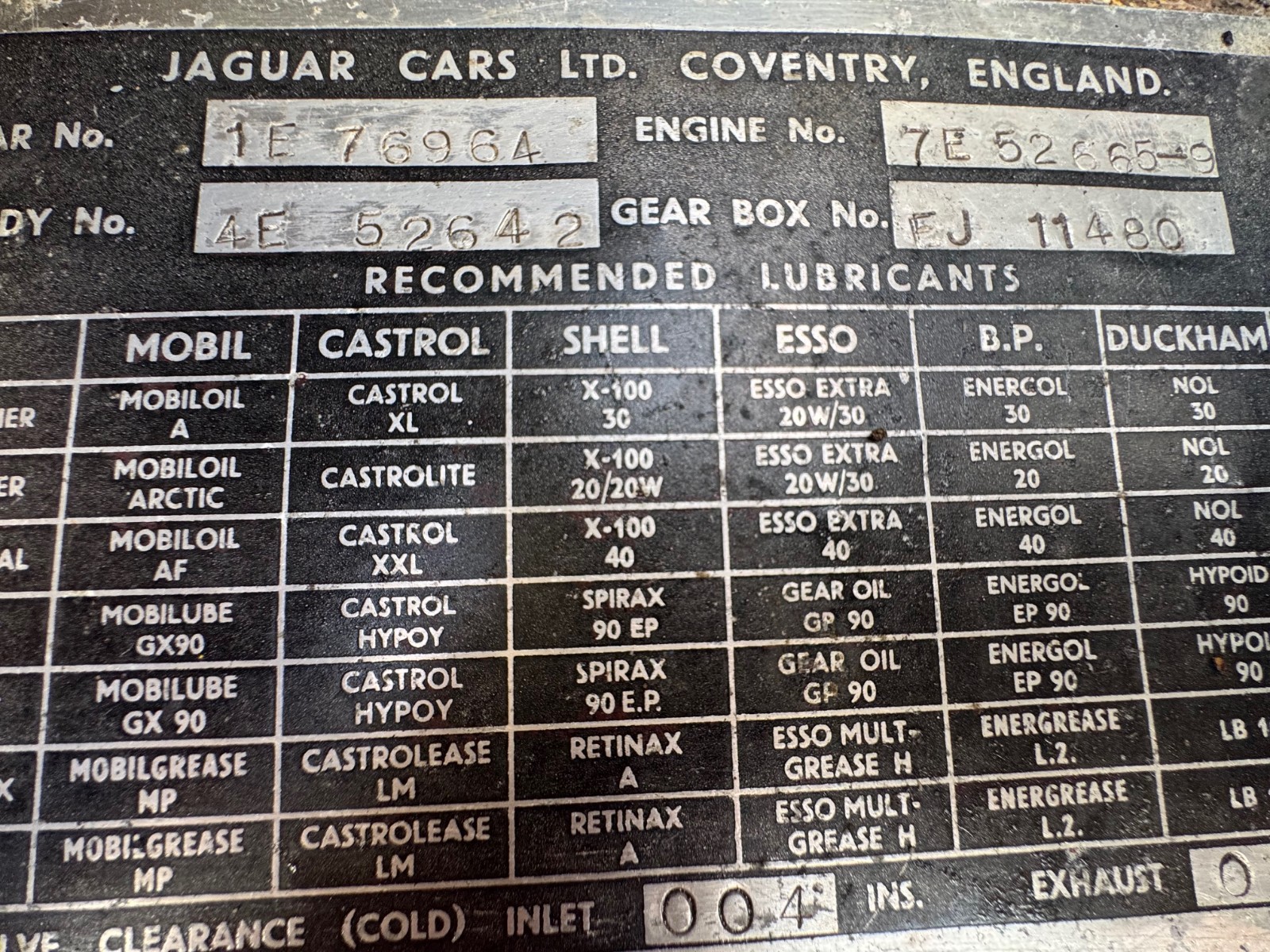 Jaguar-E-Type-1967-Coupe-22-14