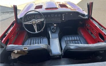 Jaguar-E-Type-1969-26