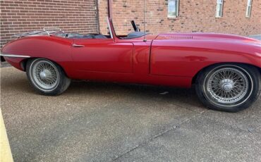 Jaguar-E-Type-1969