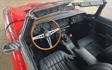 Jaguar-E-Type-1969-Convertible-4