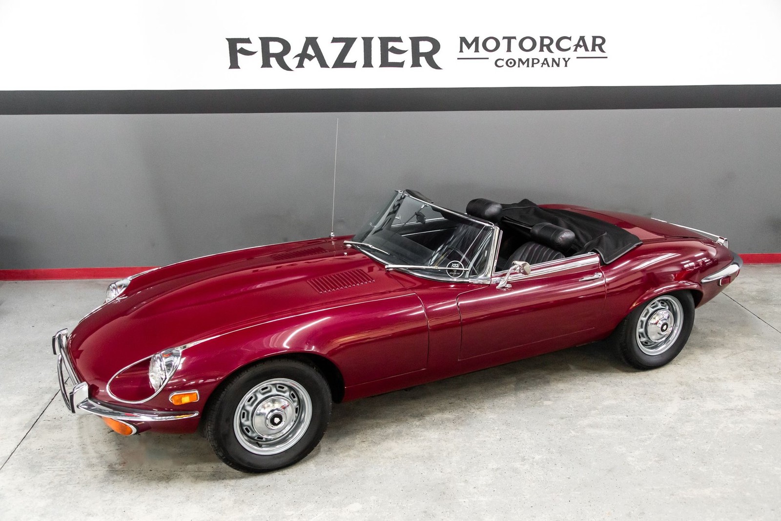 Jaguar-E-Type-1971