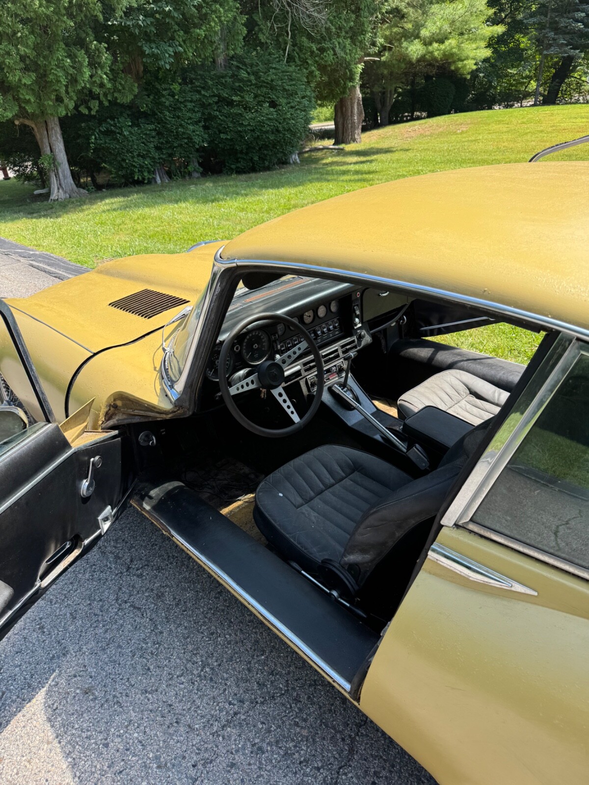 Jaguar-E-Type-1973-Coupe-11