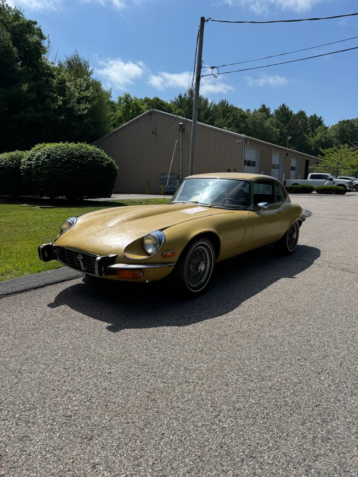 Jaguar-E-Type-1973-Coupe-2