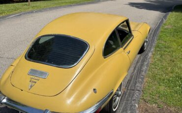 Jaguar-E-Type-1973-Coupe-6