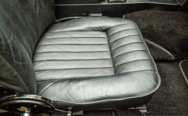 Jaguar-E-Type-1974-Convertible-35