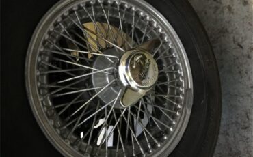 Jaguar-E-type-1968-Gray-Blue-37