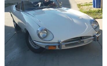 Jaguar-E-type-1969-Old-english-white-Tan-22