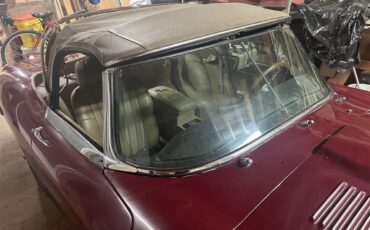 Jaguar-E-type-1969-Red-Beige-3