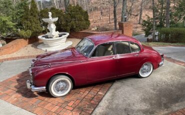 Jaguar-MARK-2-TOTALLY-REBUILT-NEW-ENGINE-INSIDE-1960-Sedan-1