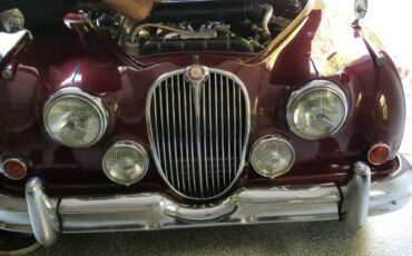 Jaguar-MARK-2-TOTALLY-REBUILT-NEW-ENGINE-INSIDE-1960-Sedan-10