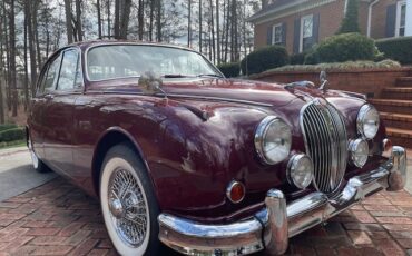 Jaguar-MARK-2-TOTALLY-REBUILT-NEW-ENGINE-INSIDE-1960-Sedan-2