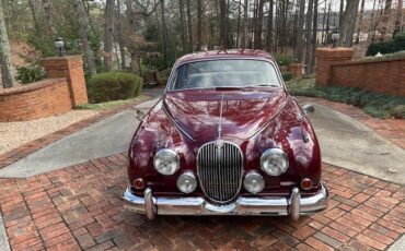 Jaguar-MARK-2-TOTALLY-REBUILT-NEW-ENGINE-INSIDE-1960-Sedan-3