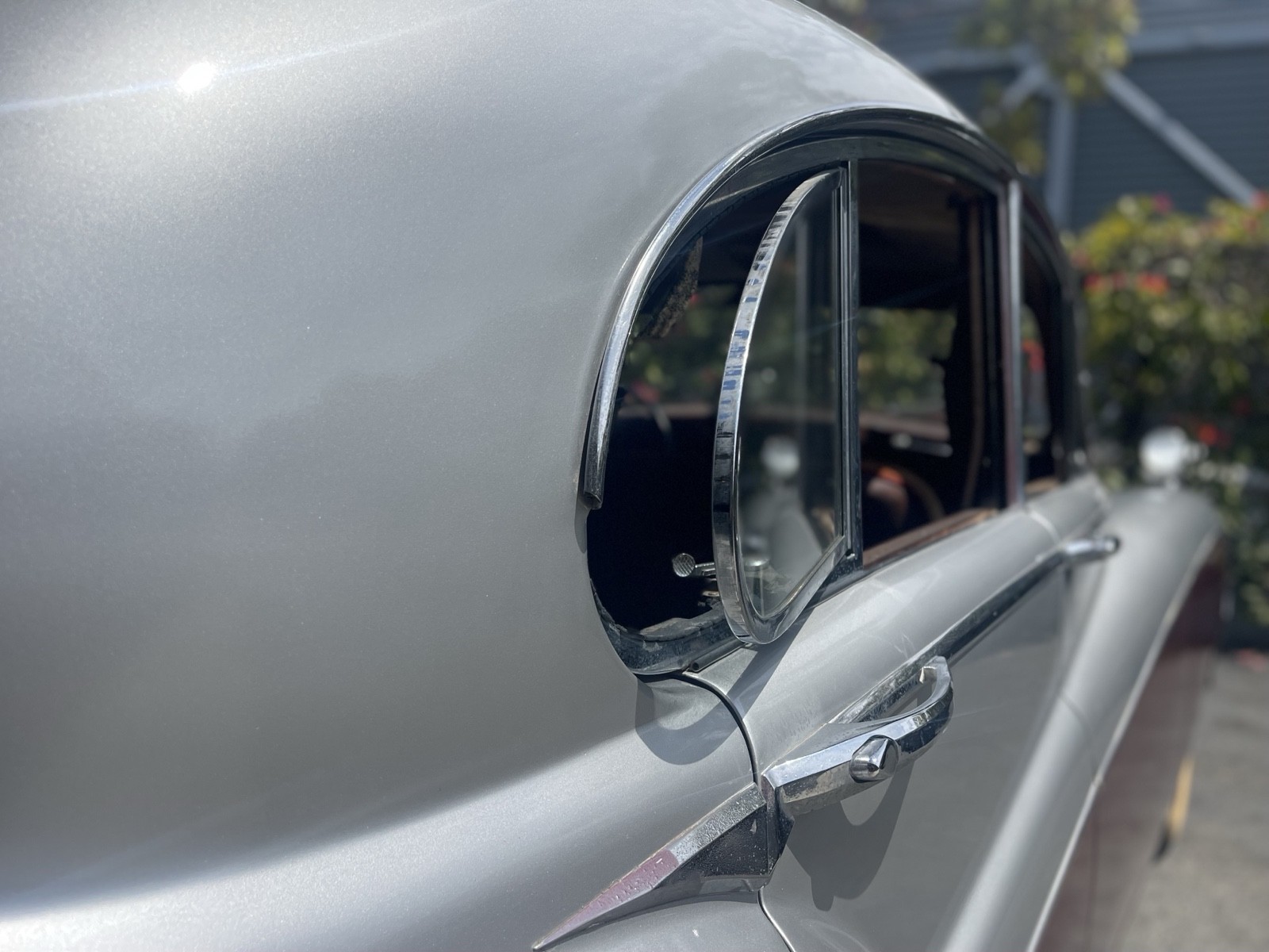 Jaguar-Mark-IX-1961-22
