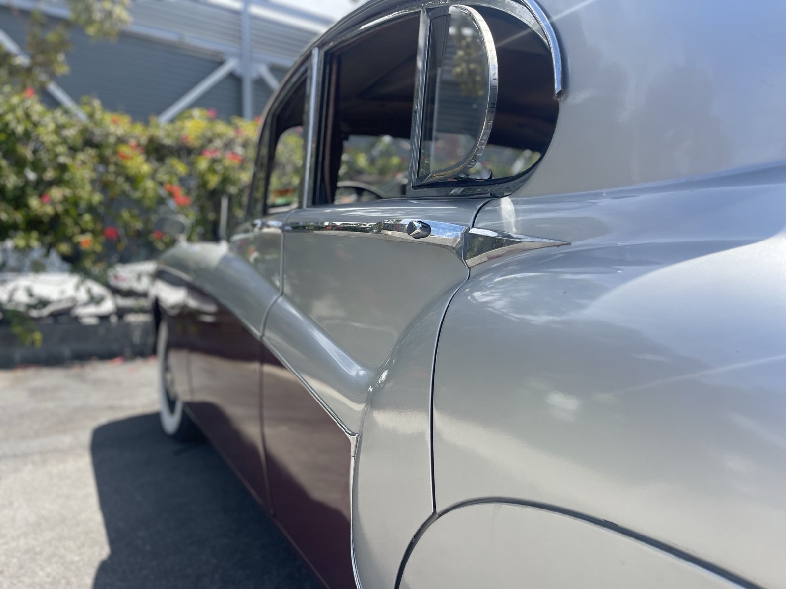 Jaguar-Mark-IX-1961-25