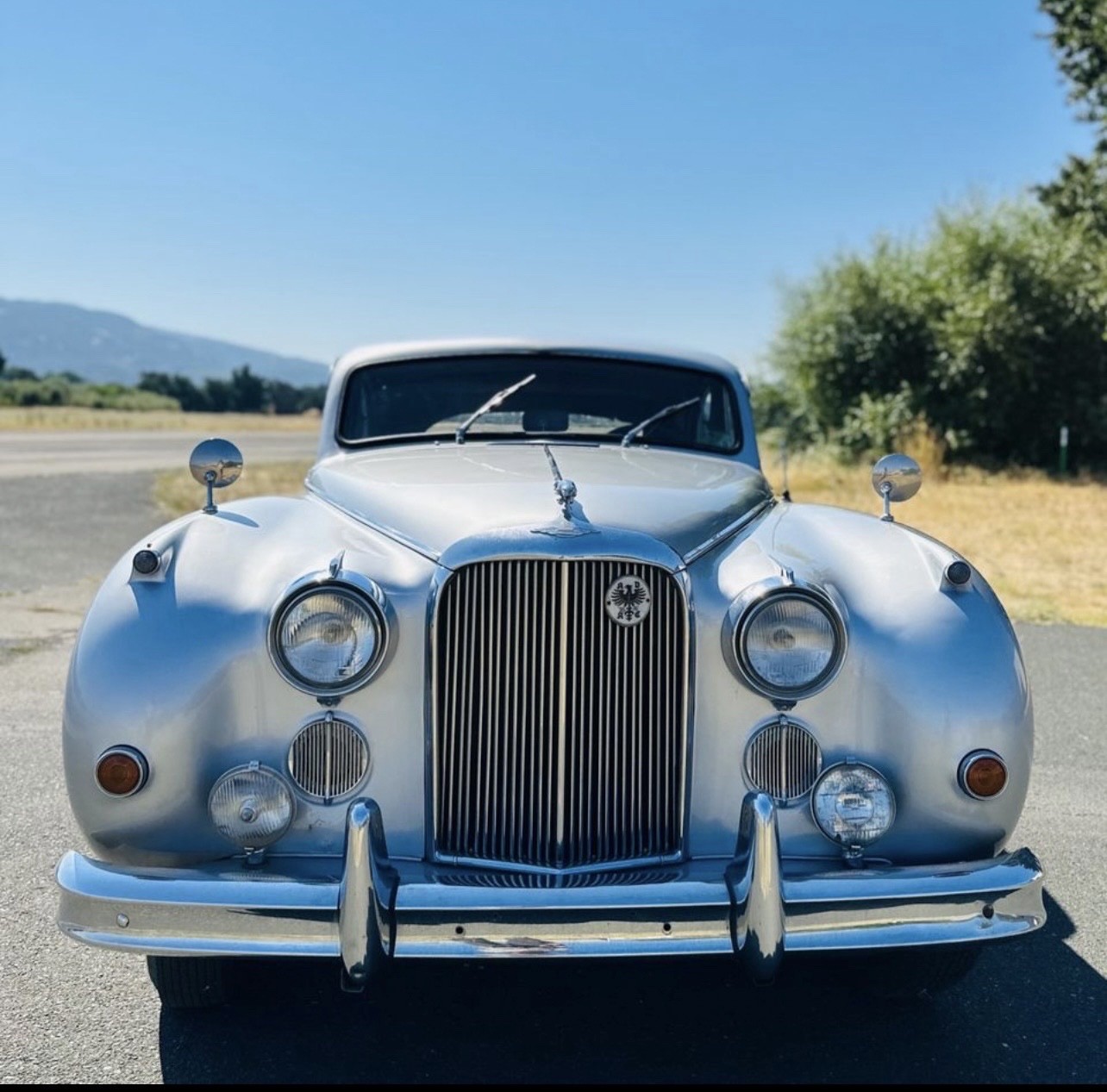 Jaguar-Mark-IX-1961
