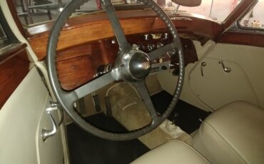 Jaguar-Mark-V-1951-Coupe-33