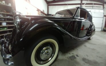 Jaguar-Mark-V-1951-Coupe-35