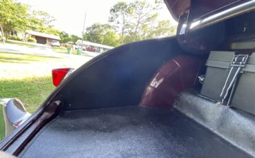 Jaguar-Mark-i-1958-Imperial-Maroon-Tan-44
