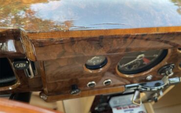 Jaguar-Mark-i-1958-Imperial-Maroon-Tan-54